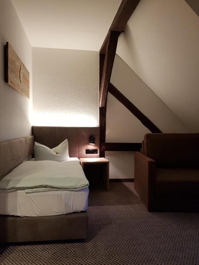 Hotel Ritterhof Kampehl à Neustadt  Extérieur photo