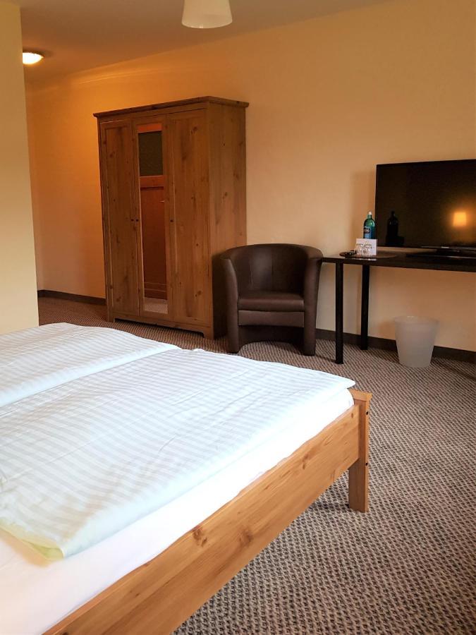 Hotel Ritterhof Kampehl à Neustadt  Extérieur photo